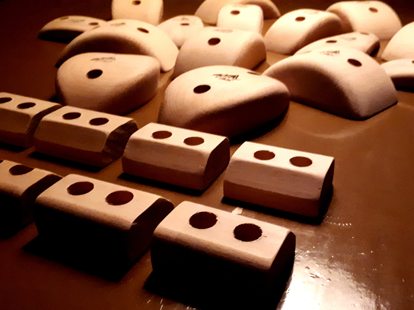 Pinches and footholds set