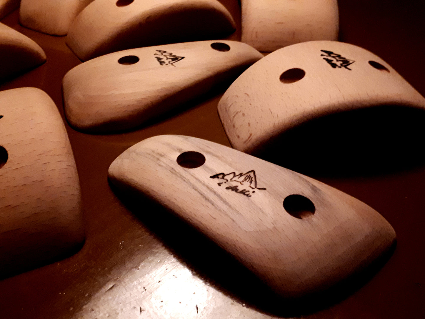 Pinches and footholds set