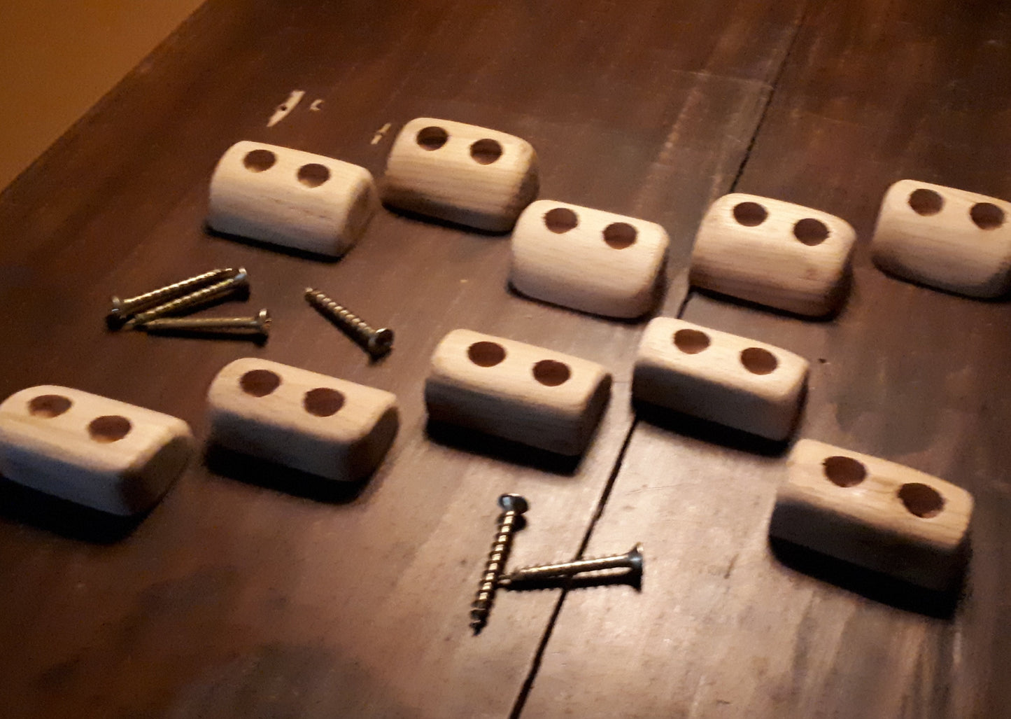 Set of 10 footholds