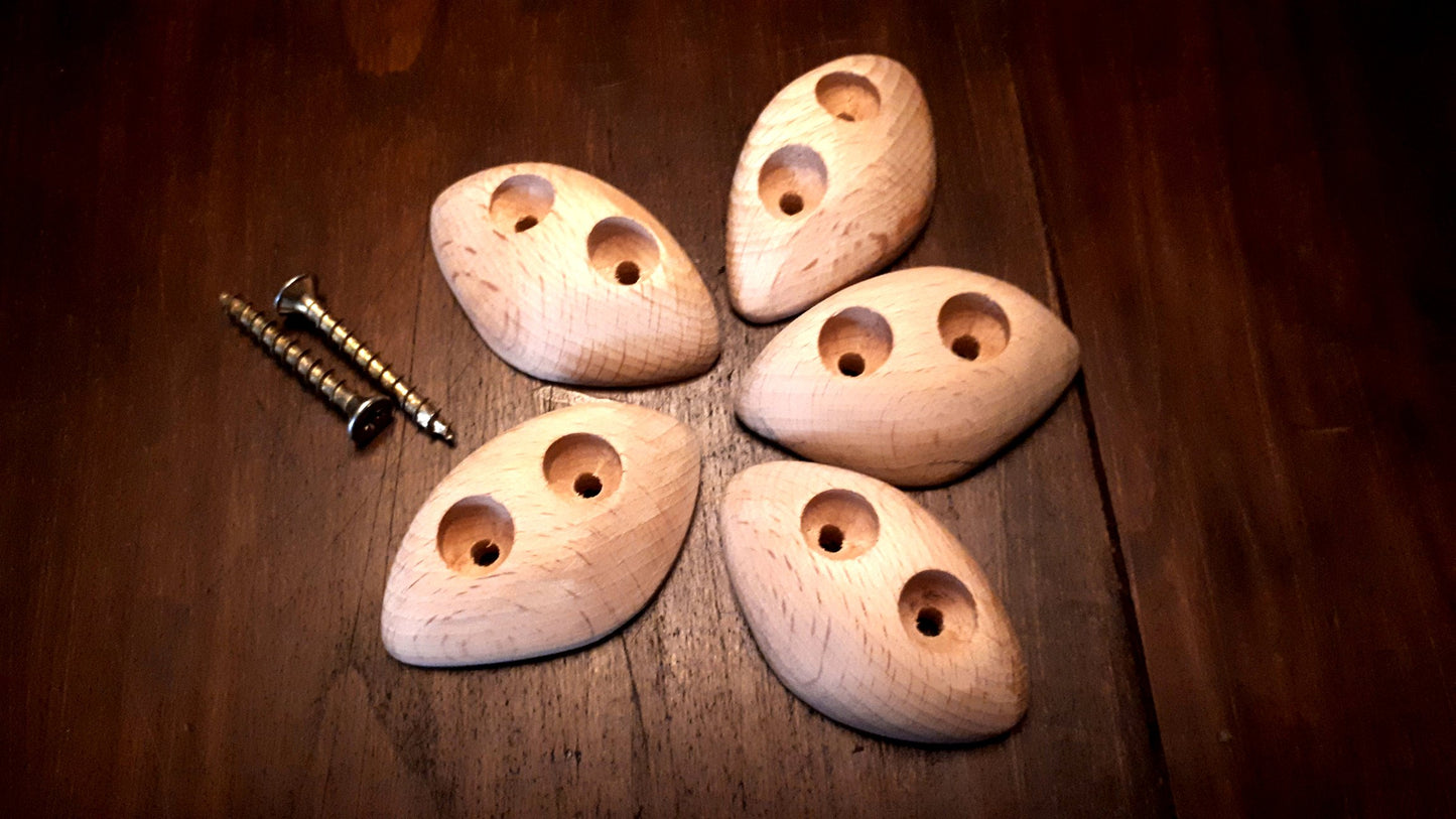 Set of 5 footholds