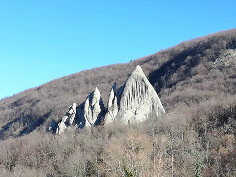 i salti del diavolo falesia guida leggenda